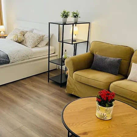 Church Hill Apartment